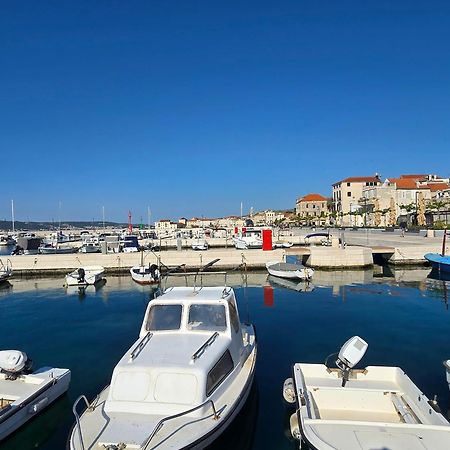Apartment Blanca With Jacuzzi,Terase And Private Parking Kaštela Eksteriør billede