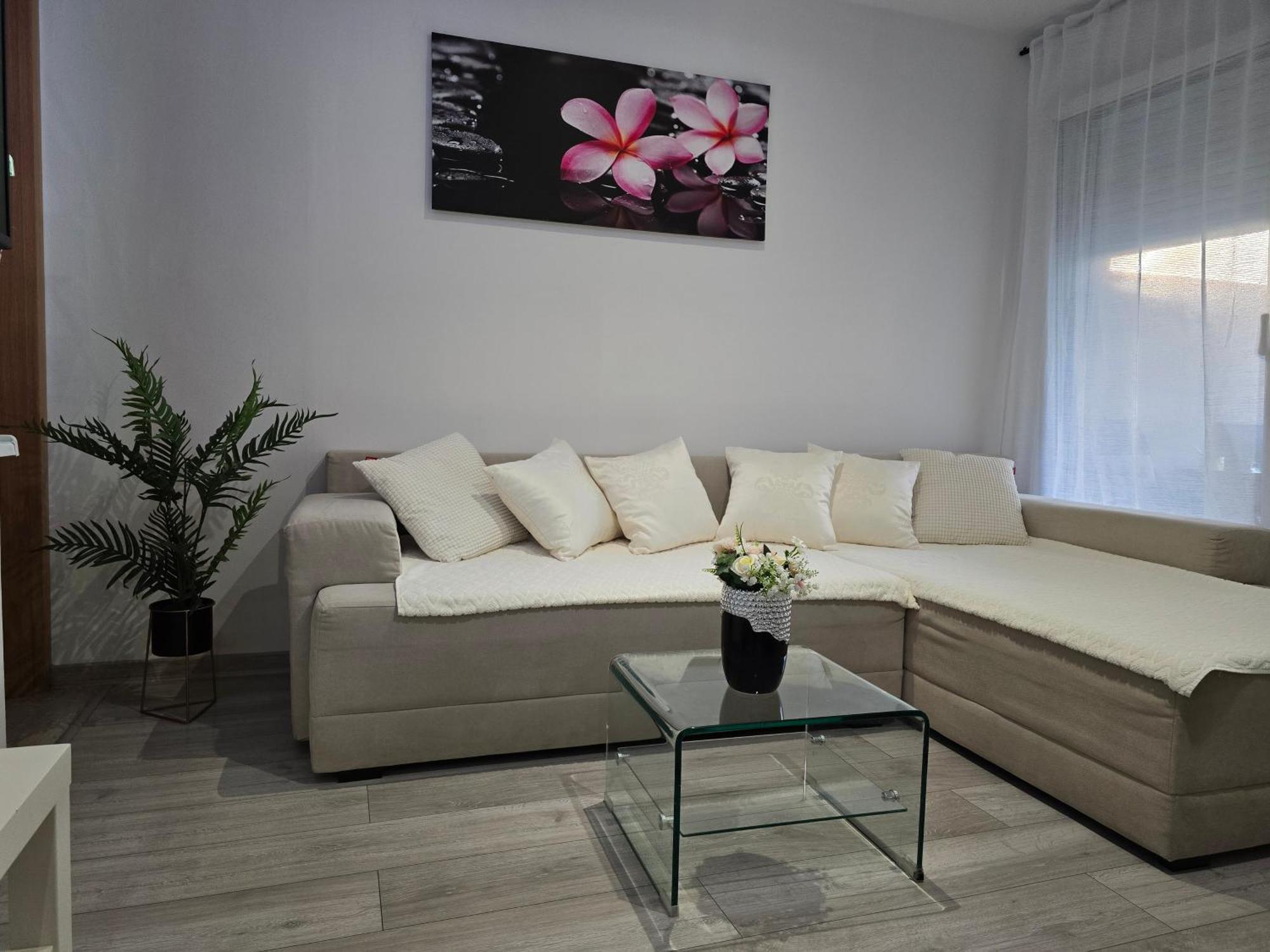 Apartment Blanca With Jacuzzi,Terase And Private Parking Kaštela Eksteriør billede